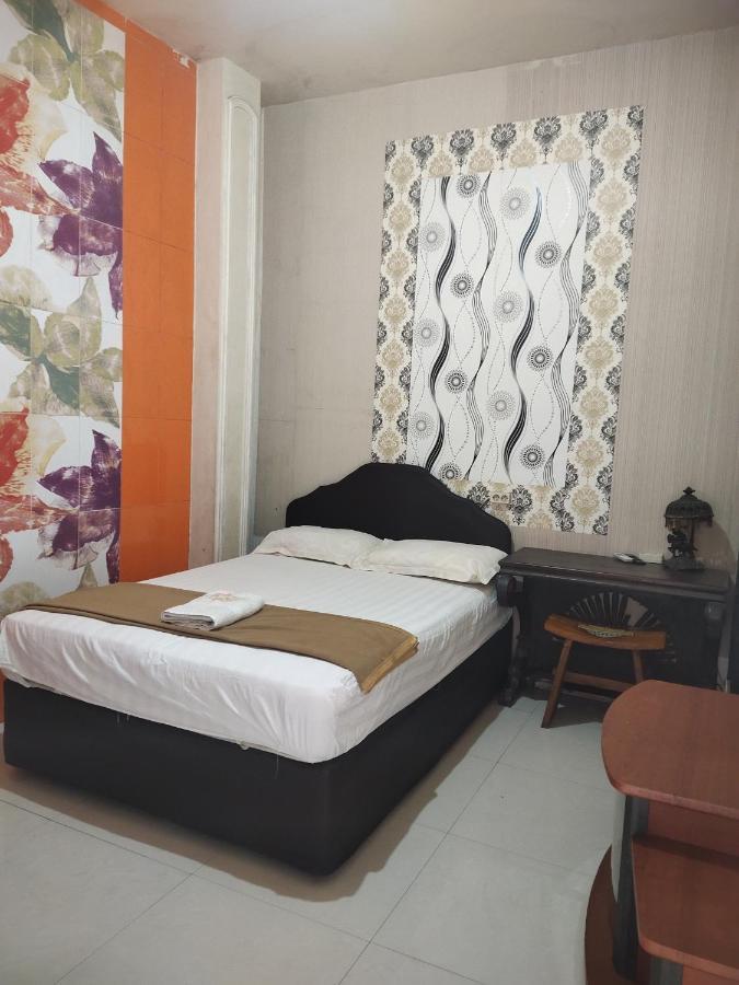 Mojokerto Classic Homestay Екстериор снимка