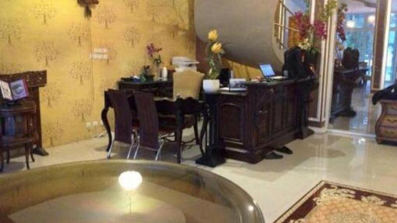 Mojokerto Classic Homestay Екстериор снимка