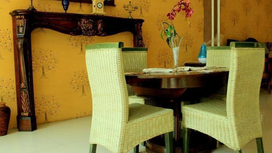 Mojokerto Classic Homestay Екстериор снимка